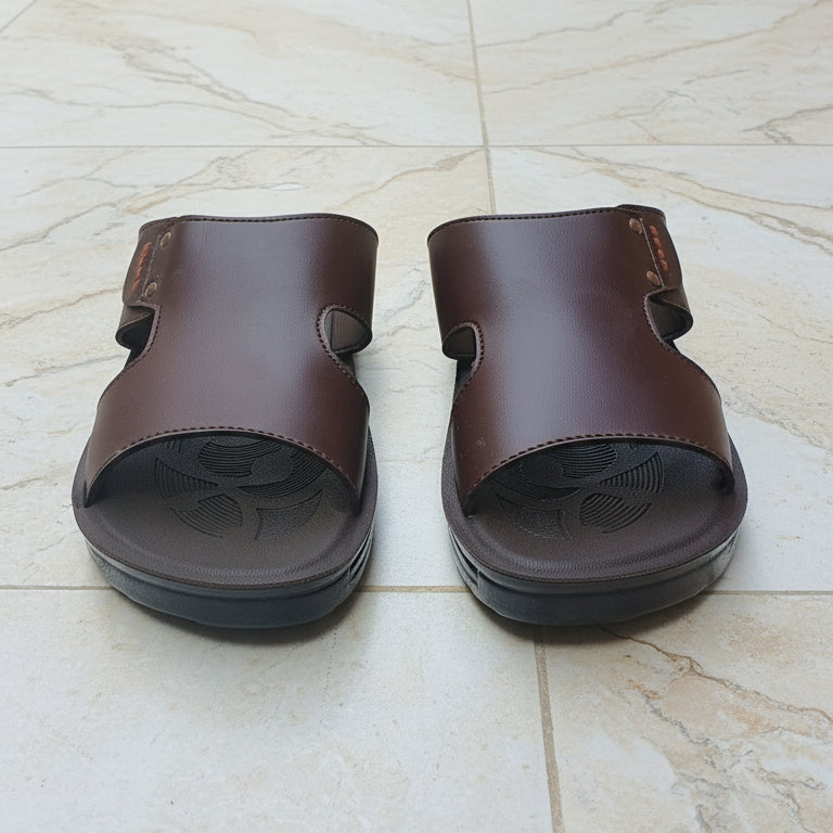 Men Classic Slippers Comfort - Brown - XT04 Pakistan online