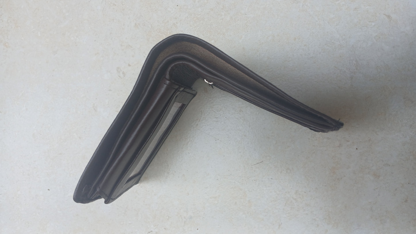 Men Classic Leather Wallet - Brown