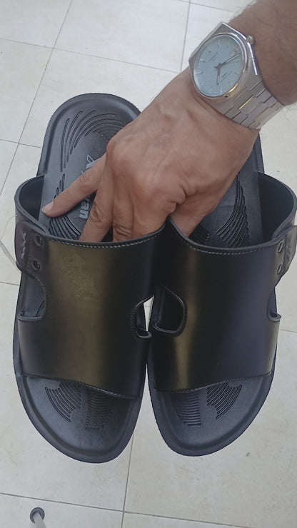 Men Classic Slippers Comfort  - Black - XT04