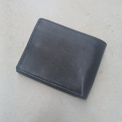 Men Classic Leather Wallet - Black