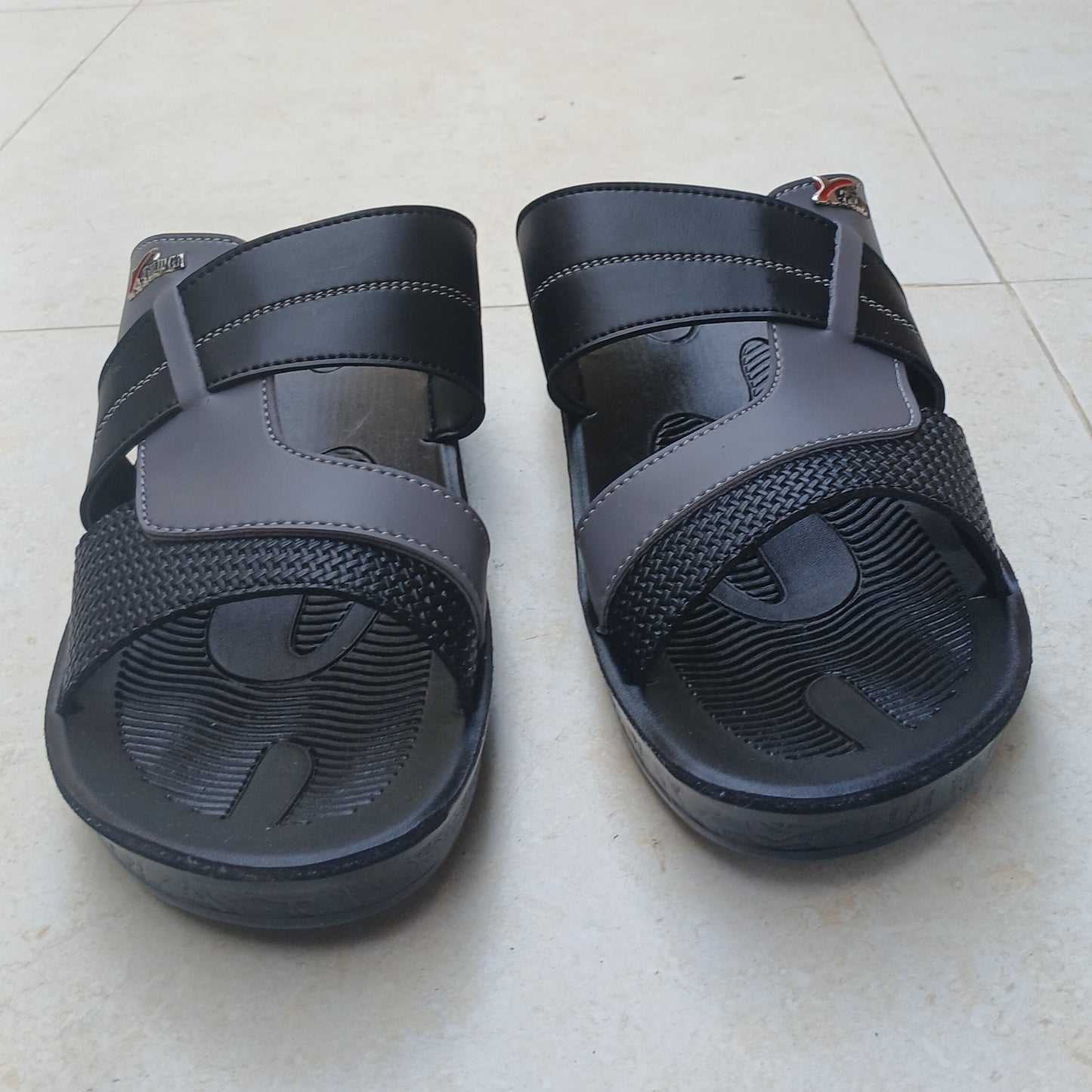 Men Two Tone Slippers Comfort  - Black - XT03